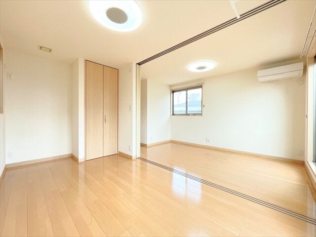 壁の色、照明や家具をこだわれば
ゆとりのある快適な自由空間づくりができます。