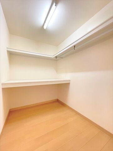 【ウォークインクローゼット】