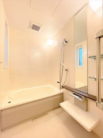 追い焚き機能付き!生活時間の違う家族には便利です◎