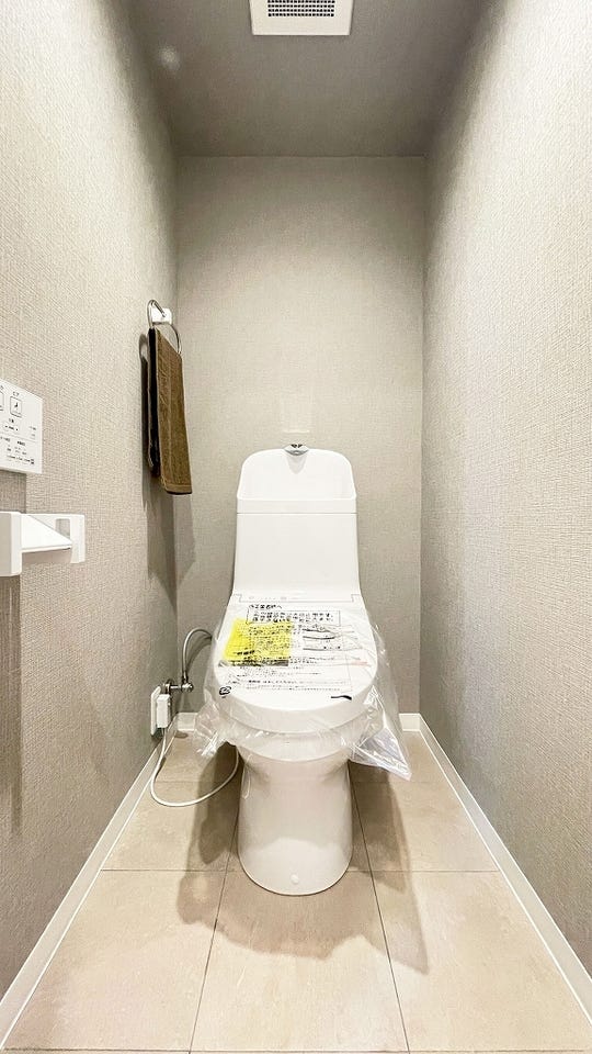 季節を感じるモチーフをディスプレイするのもおすすめです。