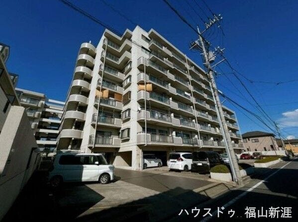 周辺環境も充実したエリアです♪
陽当たりも良好!
水回り・各お部屋もリフォーム済みです♪
ぜひ一度ご内覧してみませんか。