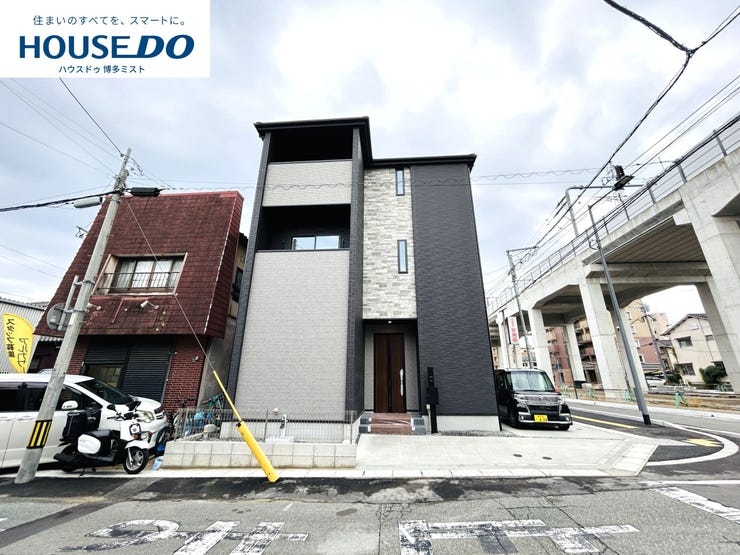 【外観】
【大野城市雑餉隈町 新築戸建て】西鉄春日原まで歩8分&大野北小学校まで歩10分