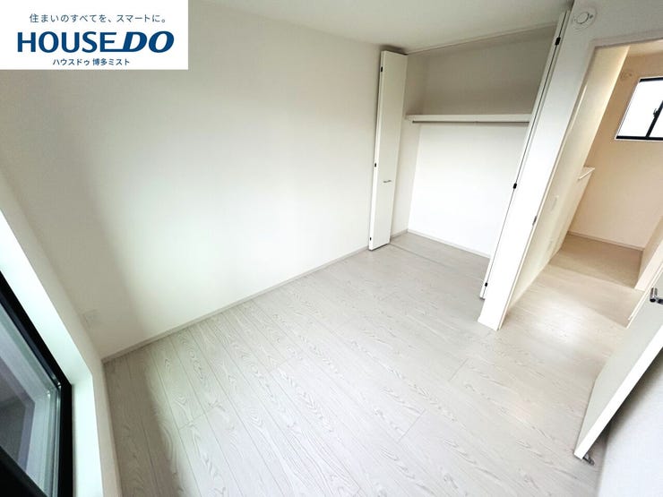 【家族のプライベート空間】お子様の成長に合わせて、プライバシーを考えた子供部屋も大切。収納や採光を考え、過ごしやすい空間に。