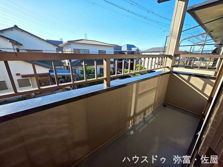 南向きのベランダ♪日当たりが良く、洗濯物がしっかり乾きます(^^)