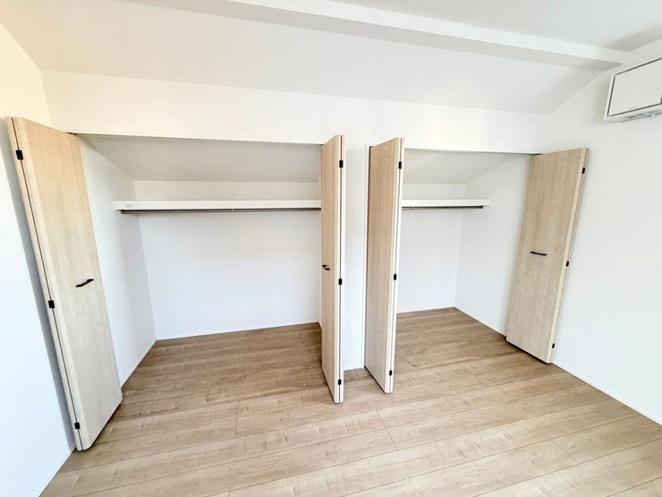 ◎収納:1号棟(1/13撮影)
収納は2ヶ所設けられているので、種類別にすっきり片付きます。