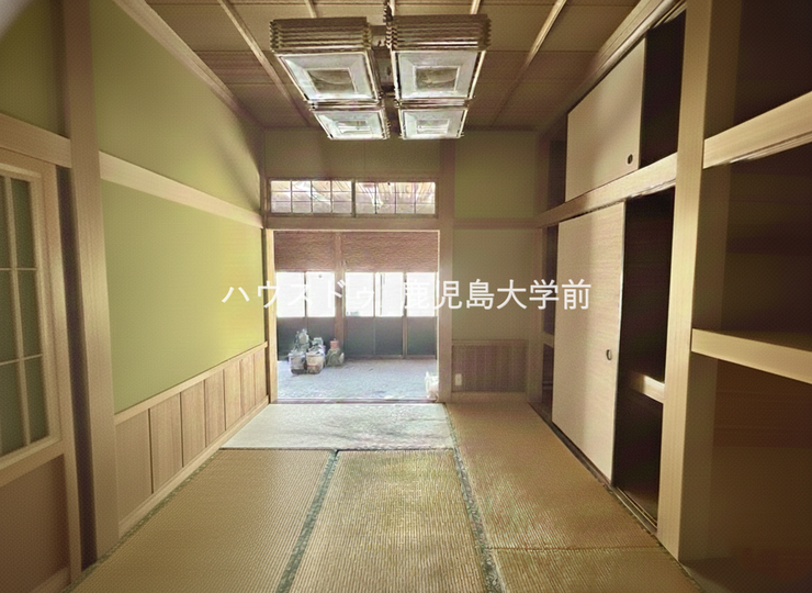 店舗より出入りできる和室
家具などはAIで消しています。