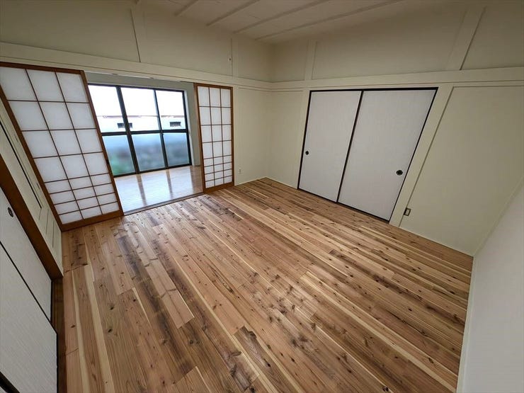 1階北側8帖の洋室です。