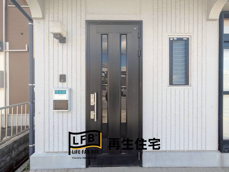 玄関は二重ロックで安心です♪