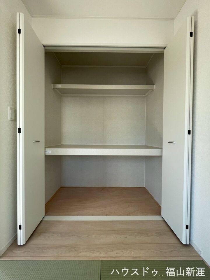 和室の収納は用途に分けて使用できます。季節物の収納にもぴったりです♪