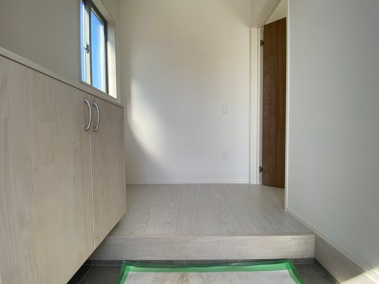 清潔感がある空間にして頂ける様にゆとりのあるシューズボックス♪