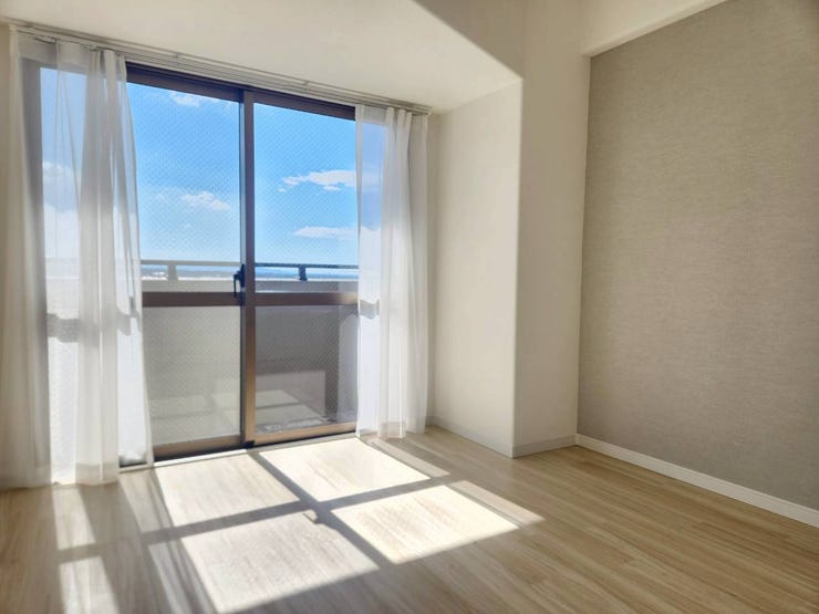 開放的な眺望が日々の暮らしに癒やしを与えます。