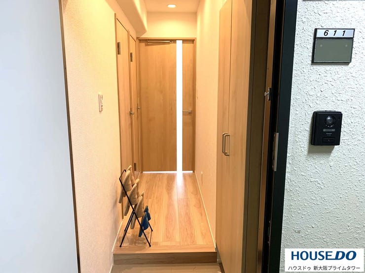 玄関に入ると明るい空間が広がります♪