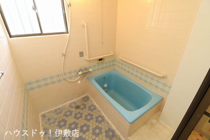 【浴室】
南日本ハウスにて無料でリフォーム見積もり致します。ワンストップサービスで物件の購入からリフォーム工事まで弊社にお任せ下さい。