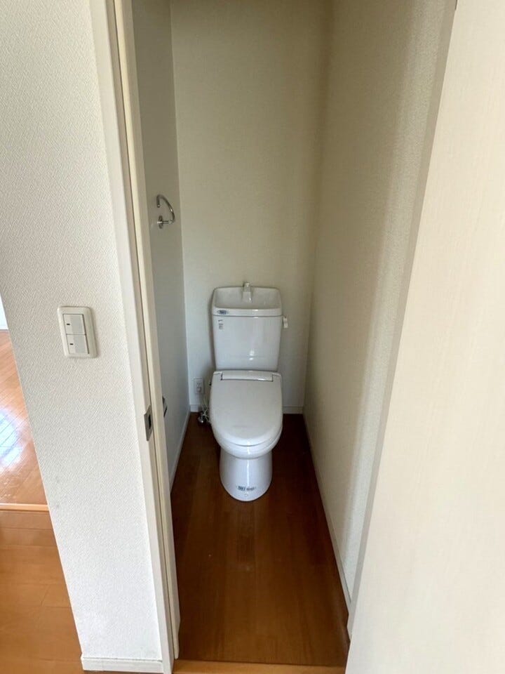 ◇トイレは2箇所あります♪