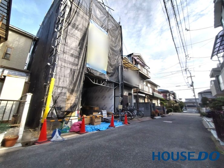 閑静な住宅地になります。