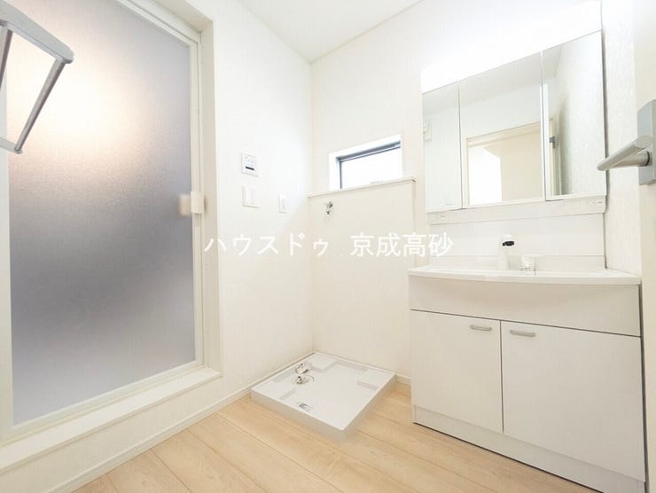 普段は人目につかないスペースにもこだわりを。
使用頻度の高い場所だからこそ便利な空間に。