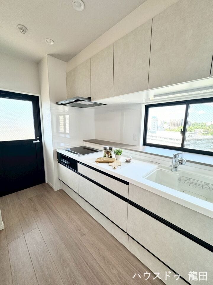 ■□■キッチン■□■
システムキッチン
グリル