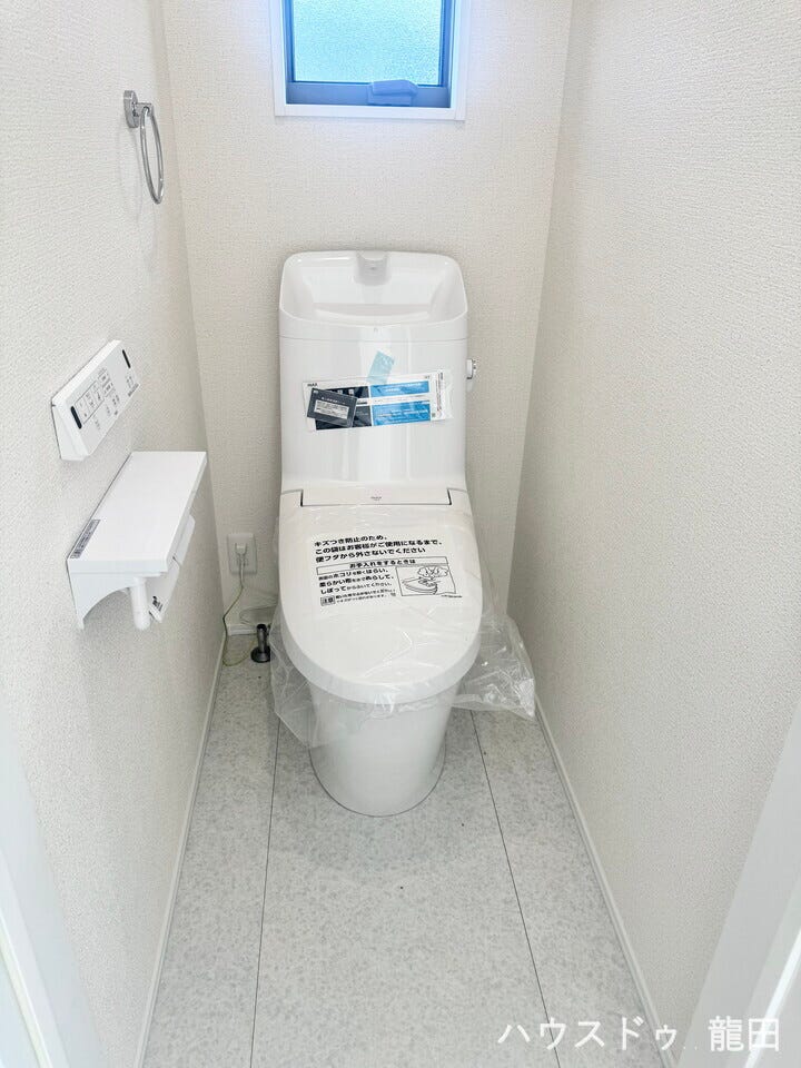 ■□■トイレ■□■
2F
温水洗浄機能付き