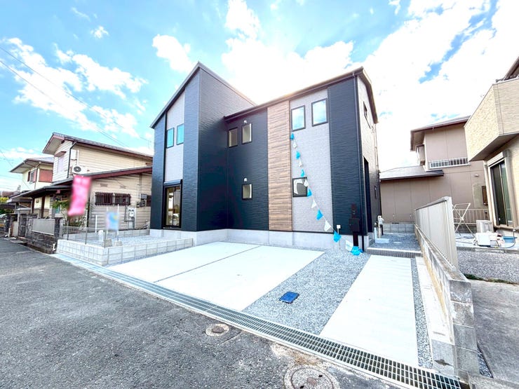 ファミリークローク♪小倉南区中貫新築戸建て◎駐車場3台◎WIC◎廊下収納◎パントリー