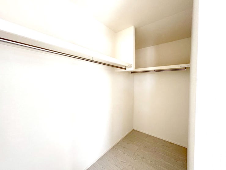 ファミリークローク♪小倉南区中貫新築戸建て◎駐車場3台◎WIC◎廊下収納◎パントリー