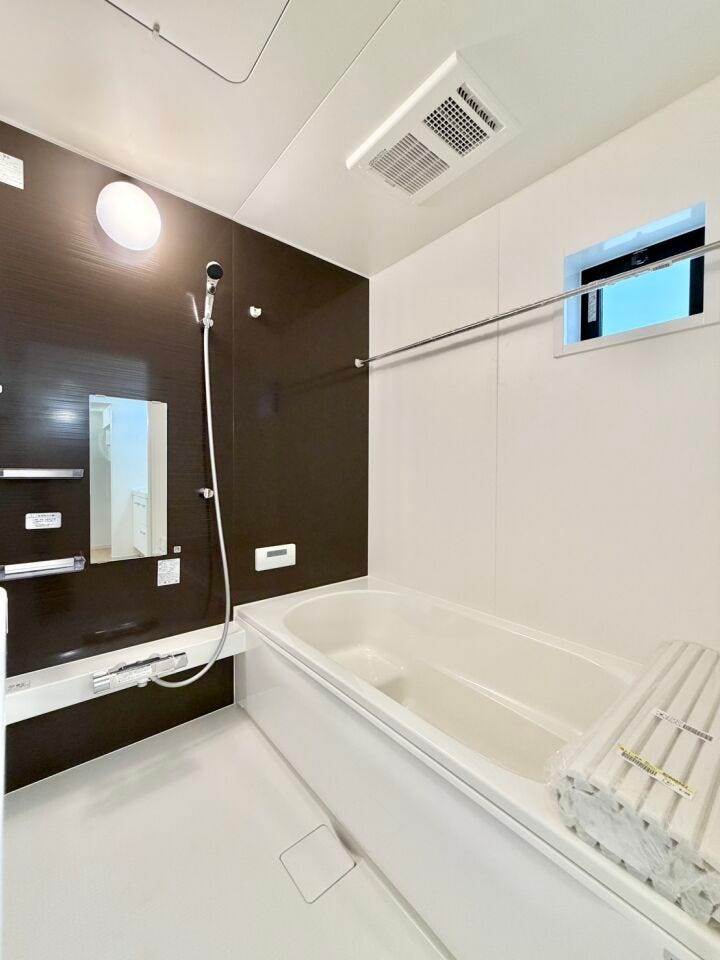 清潔感あふれる浴室は、疲れた体をゆったりと癒してくれます♪