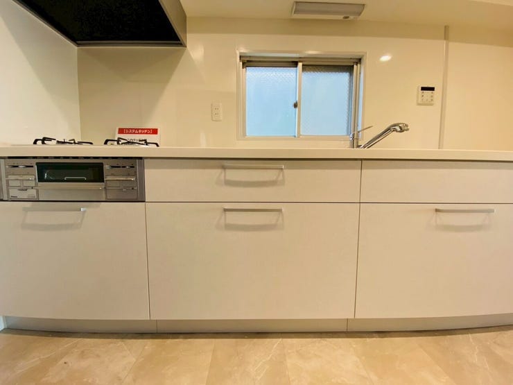 使い勝手にこだわった抜群の収納性のあるキッチン!