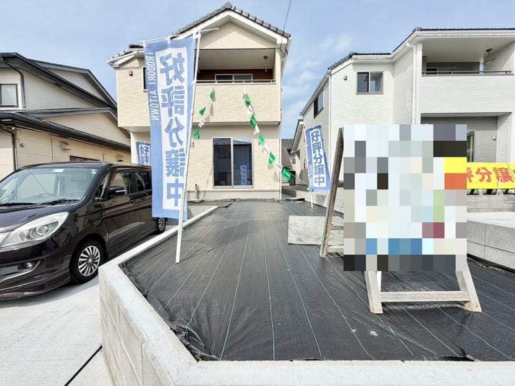 駐車3台可能です♪ガーデニングスペース付きです♪