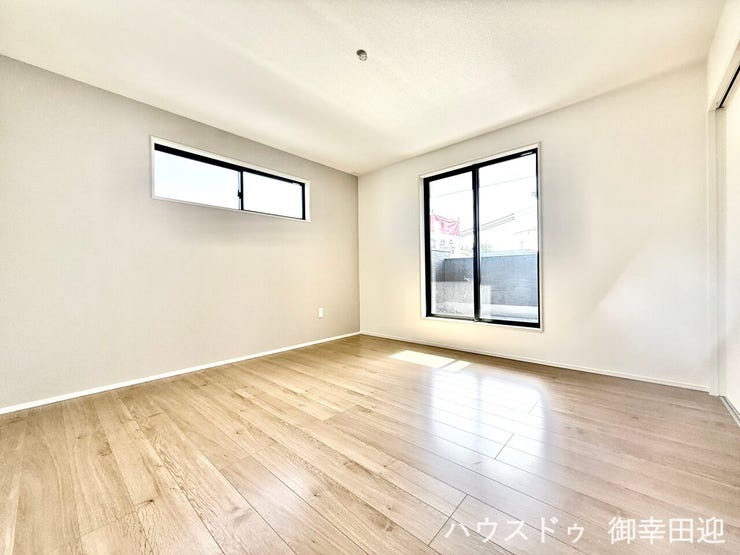 ■□■2階8帖洋室■□■心からリラックスできる静けさ、上質な眠りで、毎日をリセットします。明日への活力を養う空間です