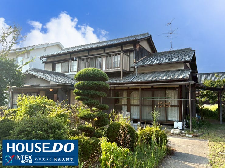 【安心のオール電化住宅】
火を使わないオール電化は、家事の負担を減らし、お子様にも安心です。光熱費も一本化できて、家計にも優しいですね。