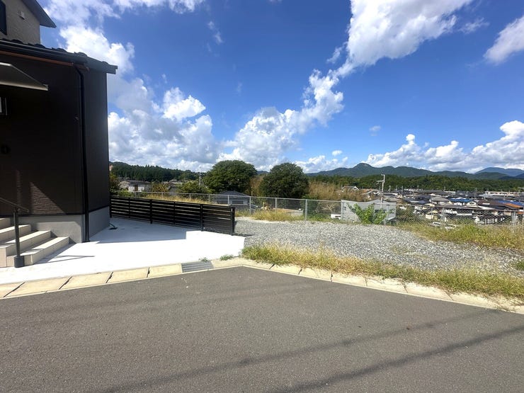 駐車スペースからも見晴らしGOODです!