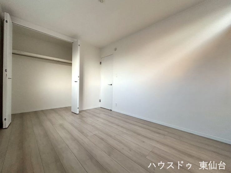 大きな収納で整理整頓もはかどりそうです♪