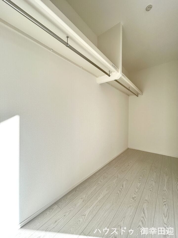 ■□■2階7.5帖洋室■□■心からリラックスできる静けさ、上質な眠りで、毎日をリセットします。明日への活力を養う空間です