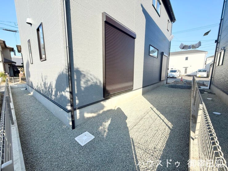 ■□■遊びと安らぎの多目的空間■□■子どもが安全に遊べ、ペットと触れ合い、大人も自然に癒やされる、暮らしを彩るスペースです。