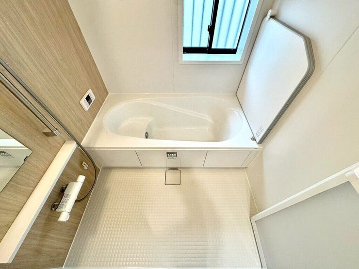 【Bathroom】リラックスできる空間で、一日の疲れを癒し、心身共にリフレッシュできます。