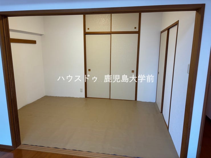 和室6畳収納付き