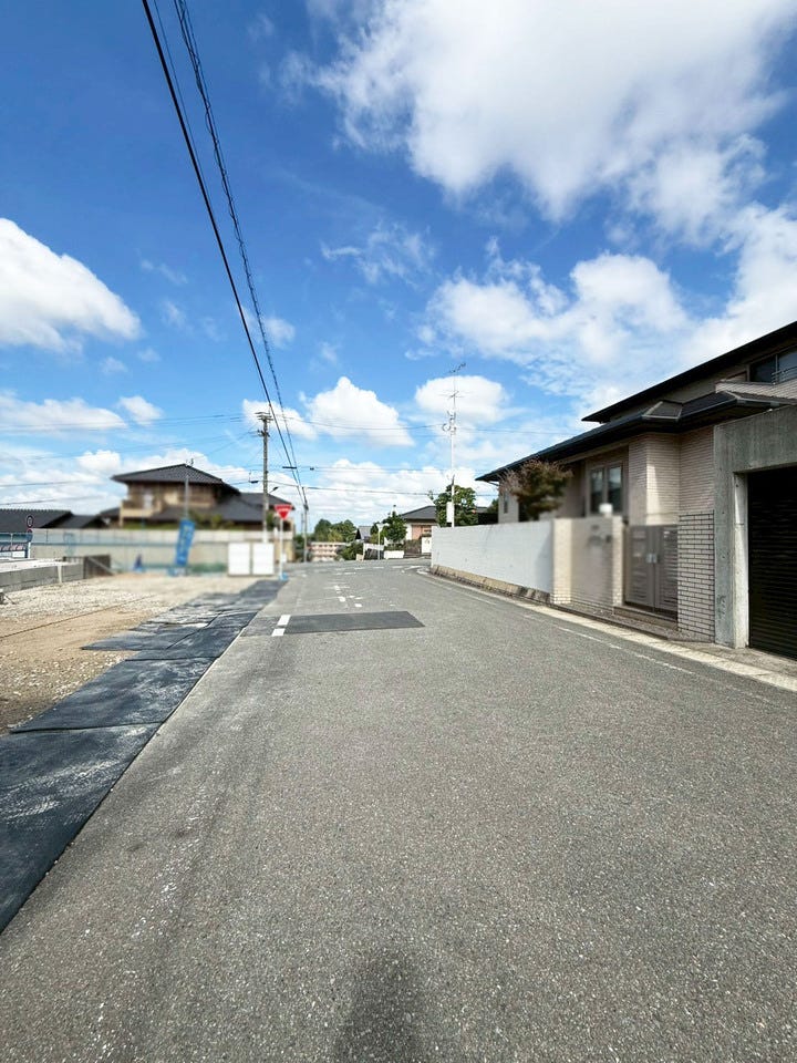◆大野城市南ヶ丘 売土地◆ ◆建築条件なし ◆電気 ◆プロパンガス ◆上水道 ◆下水道 ◆側溝
