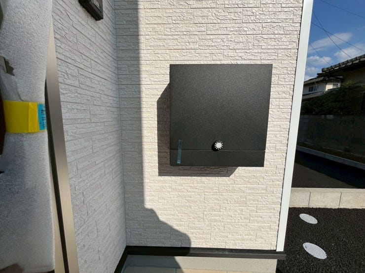 ~ポスト~
ダイヤルで開閉できます