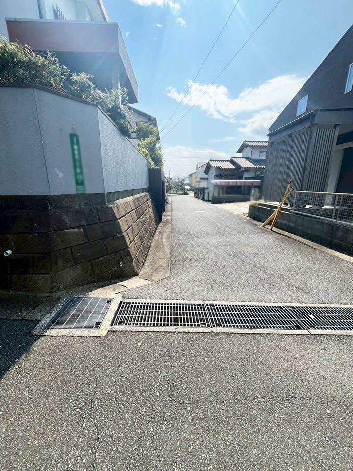 IHクッキングヒーター♪太宰府市梅香苑中古戸建て◎駐車場◎玄関吹抜け◎収納充実◎庭◎日当たり良好