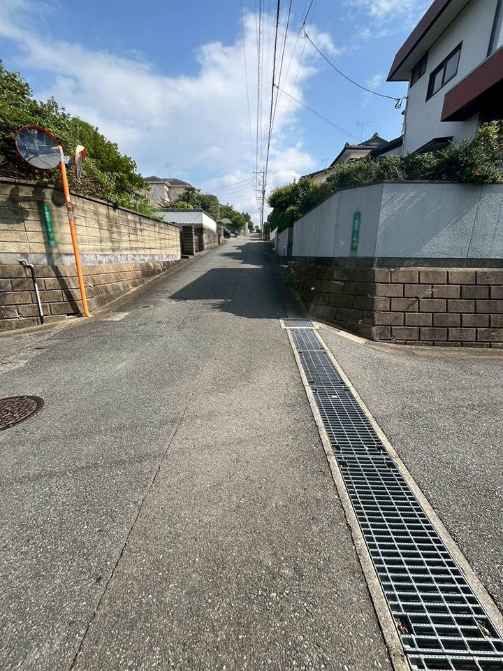 IHクッキングヒーター♪太宰府市梅香苑中古戸建て◎駐車場◎玄関吹抜け◎収納充実◎庭◎日当たり良好