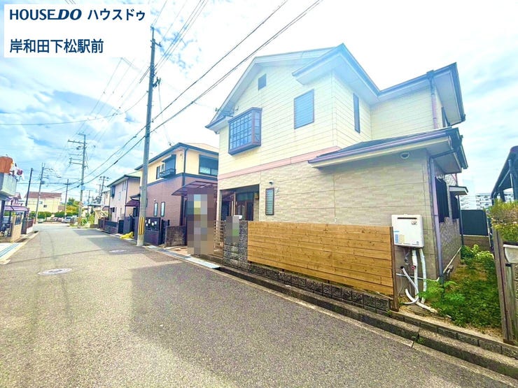 【外観】
建物の前には日光を遮る建物はありませんので日当たり良好です♪