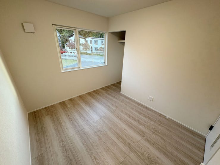 室内(2025年10月)撮影
◎本日案内可能◎
全居室照明付きで、お引越し後照明器具を取り付ける手間が省けます♪