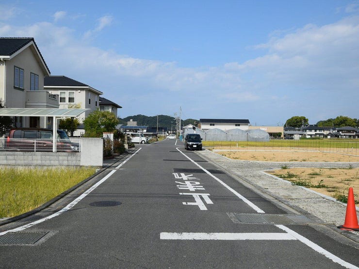 西側道路