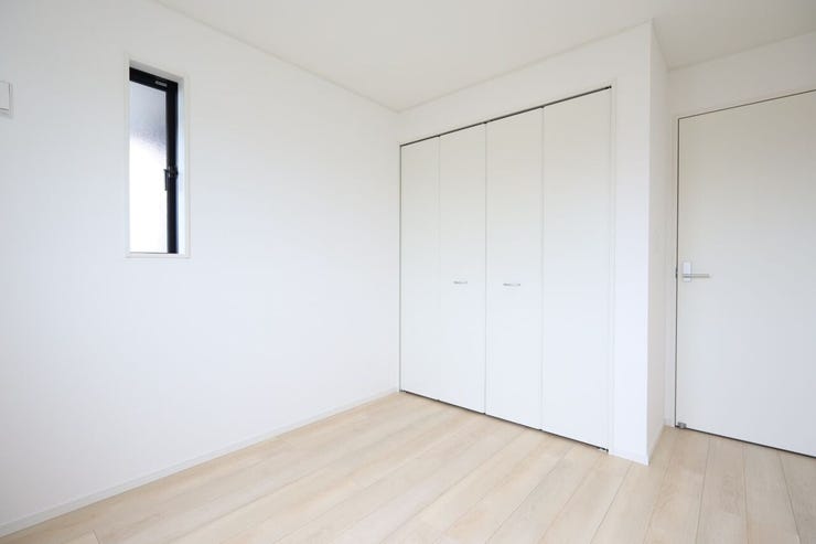 *南側5.2帖洋室*