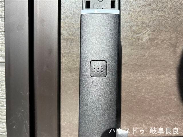 ≪スマートロック≫
スマートキーは開錠・施錠がスムーズです。鍵穴がなく、防犯性も高いです。紛失のリスクも減らせるので安心ですね♪