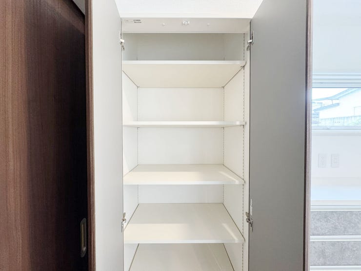 室内(2026年6月)撮影
◎現地案内予約受付中!◎
調味料や生活用品のストックをたくさん収納できるパントリー◎