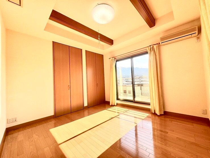 2階7帖洋室◆主採光南向き