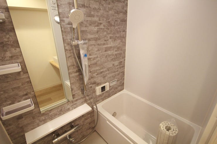 心と身体にやすらぎを与えてくれるバスルーム。毎日のバスタイムを贅沢に、豊かにしてくれます。