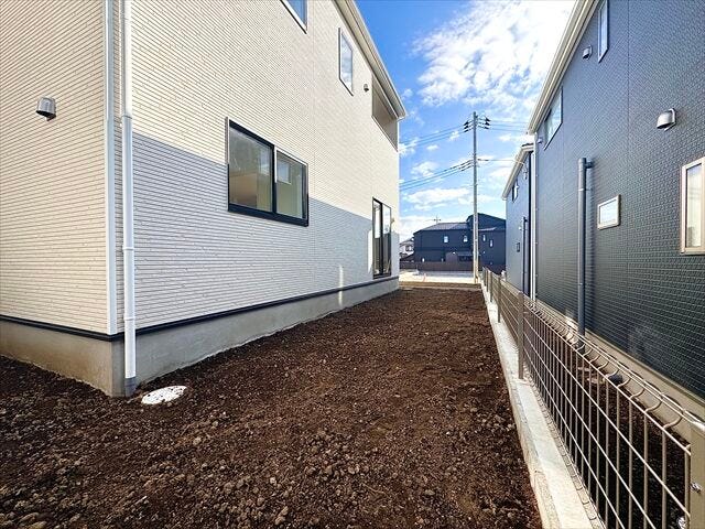 庭:ガーデニングを楽しむことができそうです。