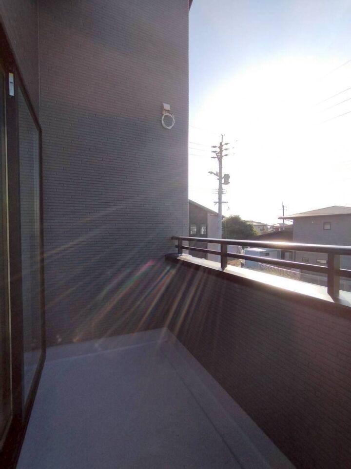 陽当たりのいいバルコニー