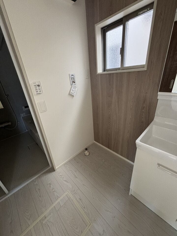 ◆明るく清潔感のある洗面所です!